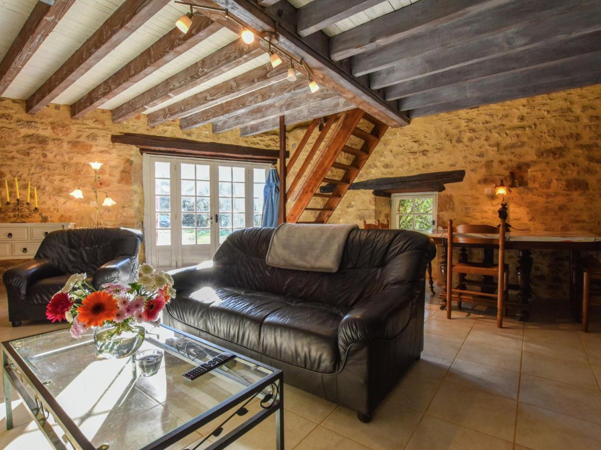 Cosy Holiday Home In Lantheuil With Garden Villefranche-du-Périgord Exterior photo