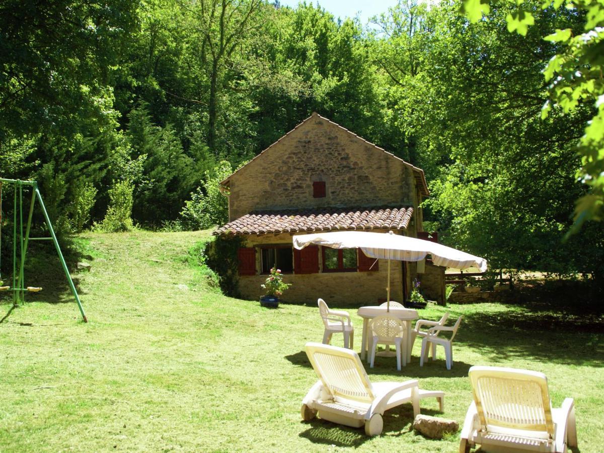 Cosy Holiday Home In Lantheuil With Garden Villefranche-du-Périgord Exterior photo