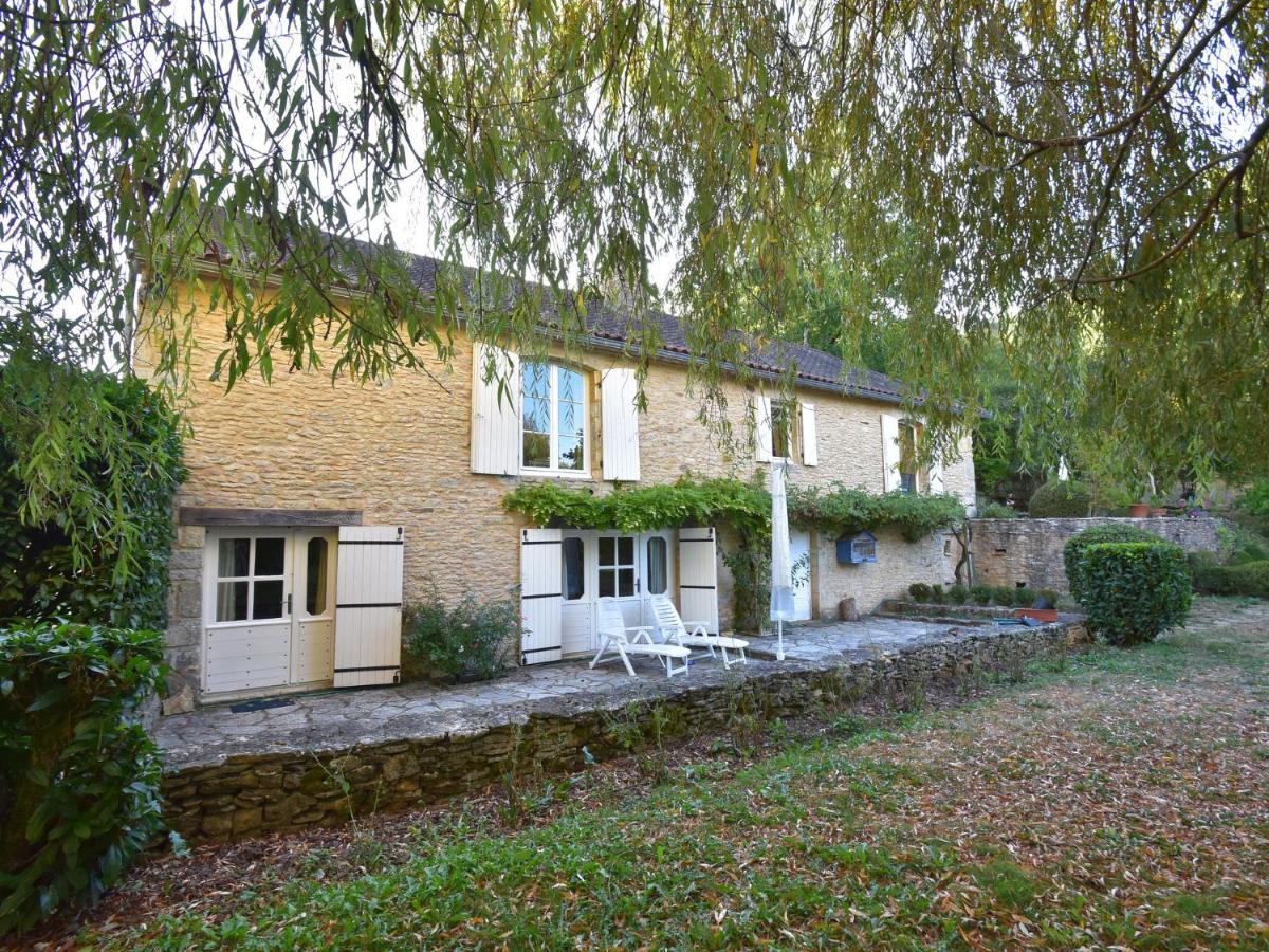 Cosy Holiday Home In Lantheuil With Garden Villefranche-du-Périgord Exterior photo
