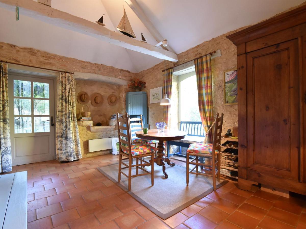 Cosy Holiday Home In Lantheuil With Garden Villefranche-du-Périgord Exterior photo