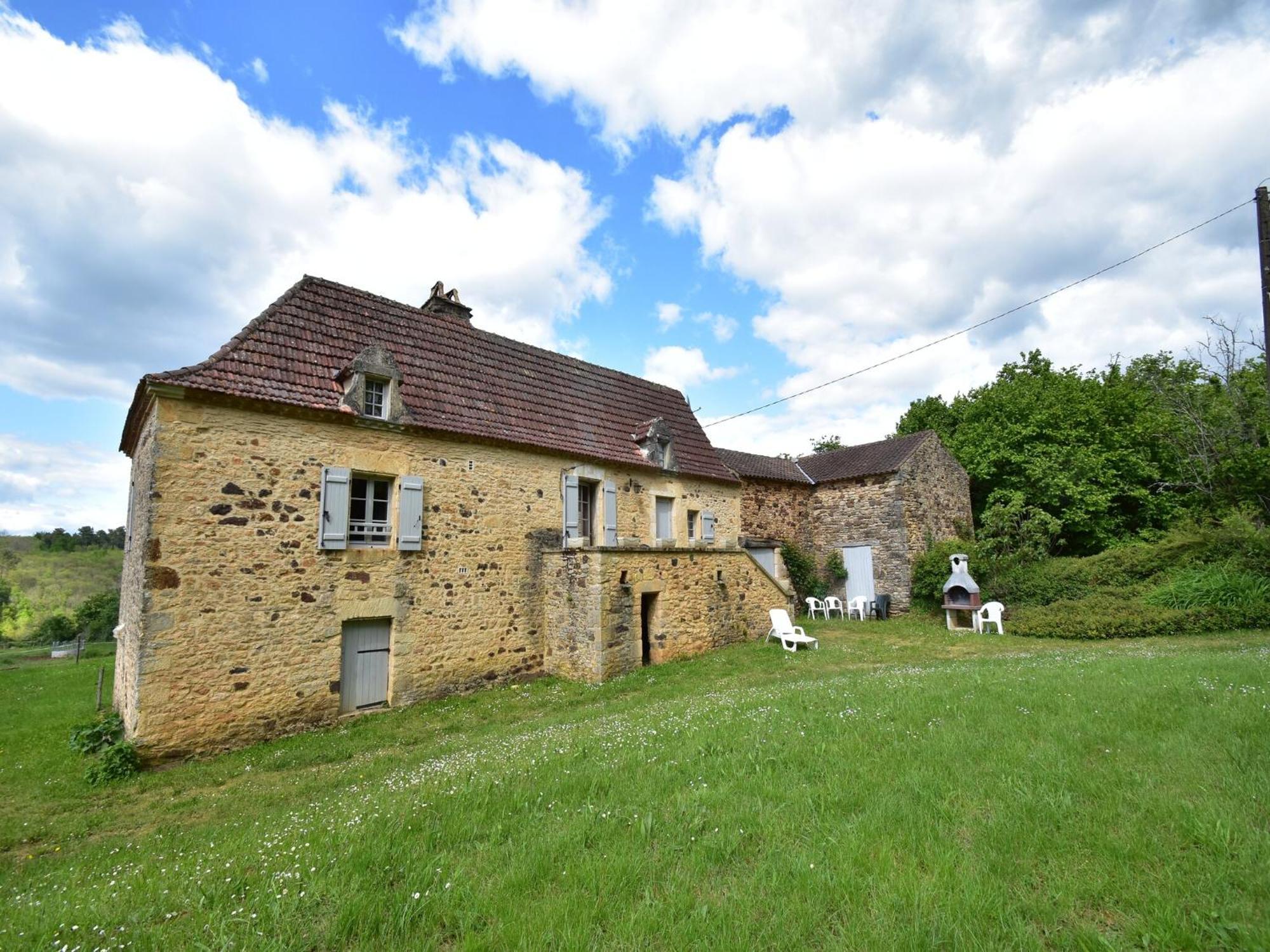Cosy Holiday Home In Lantheuil With Garden Villefranche-du-Périgord Exterior photo