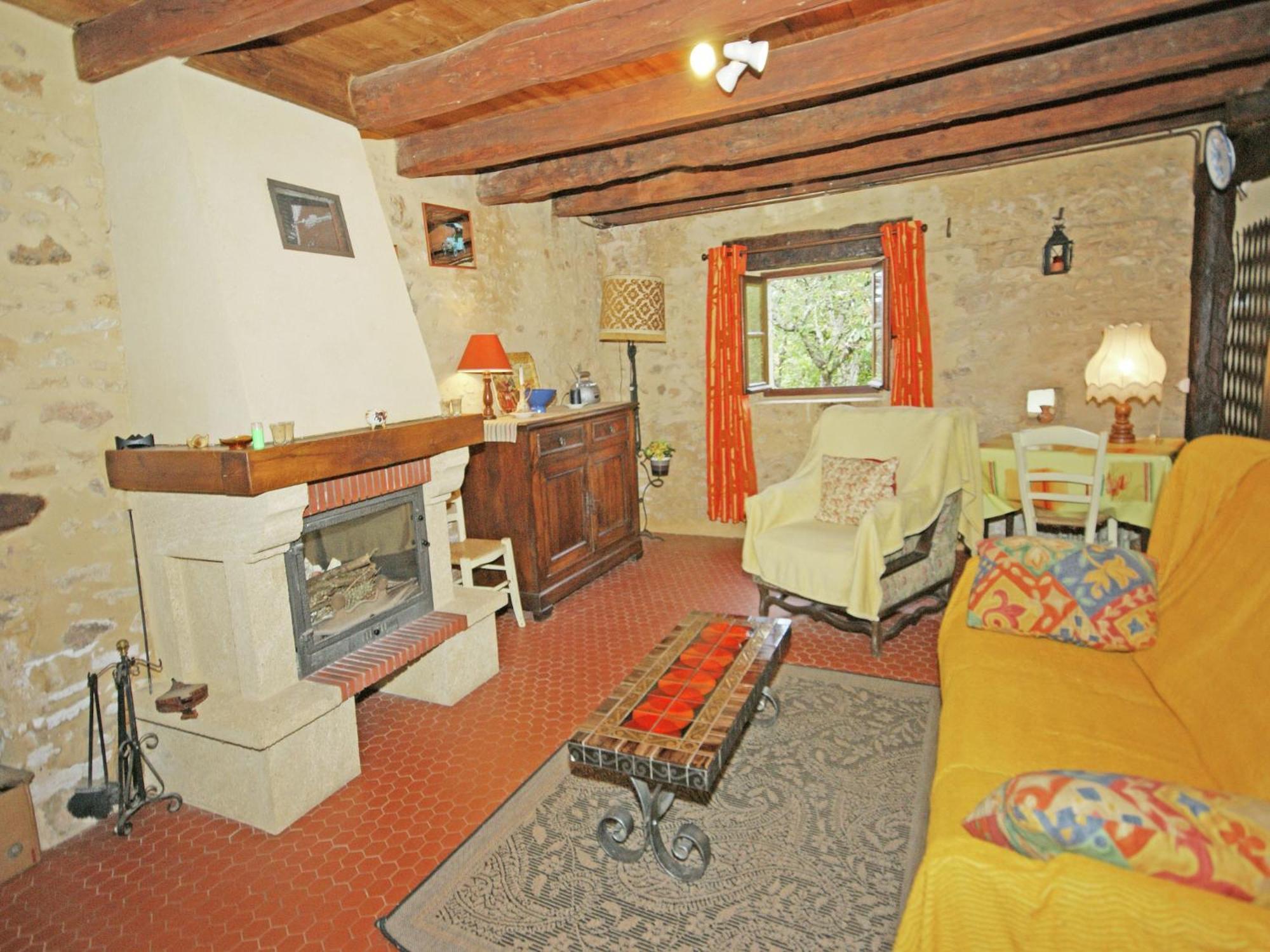 Cosy Holiday Home In Lantheuil With Garden Villefranche-du-Périgord Exterior photo